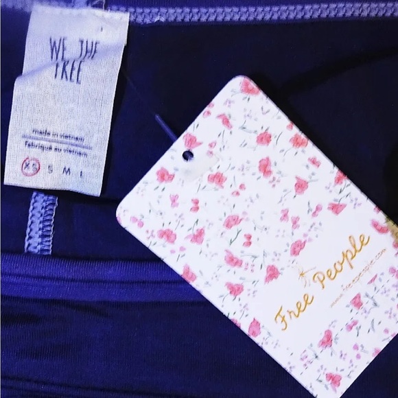 Free People Go With the Flow Tunic XSmall 0 2 Black Combo Slits High Low Top NWT - Picture 9 of 15